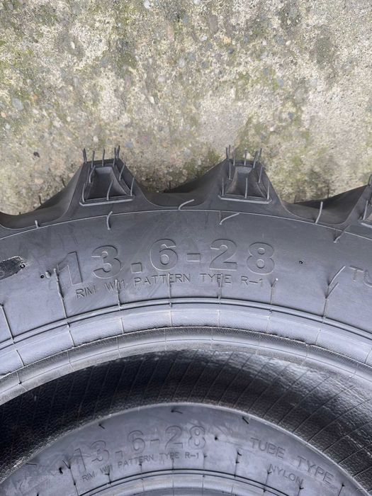 13.6-28  PANTHER 12 PLY Cauciucuri Noi cu garantie pt Tractor spate