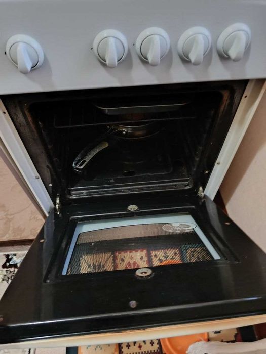 Продам газовуюплиту