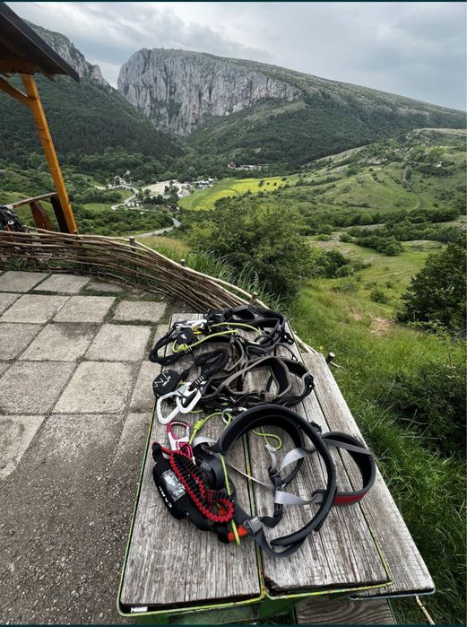 Inchiriez Echipamente via Ferrata
