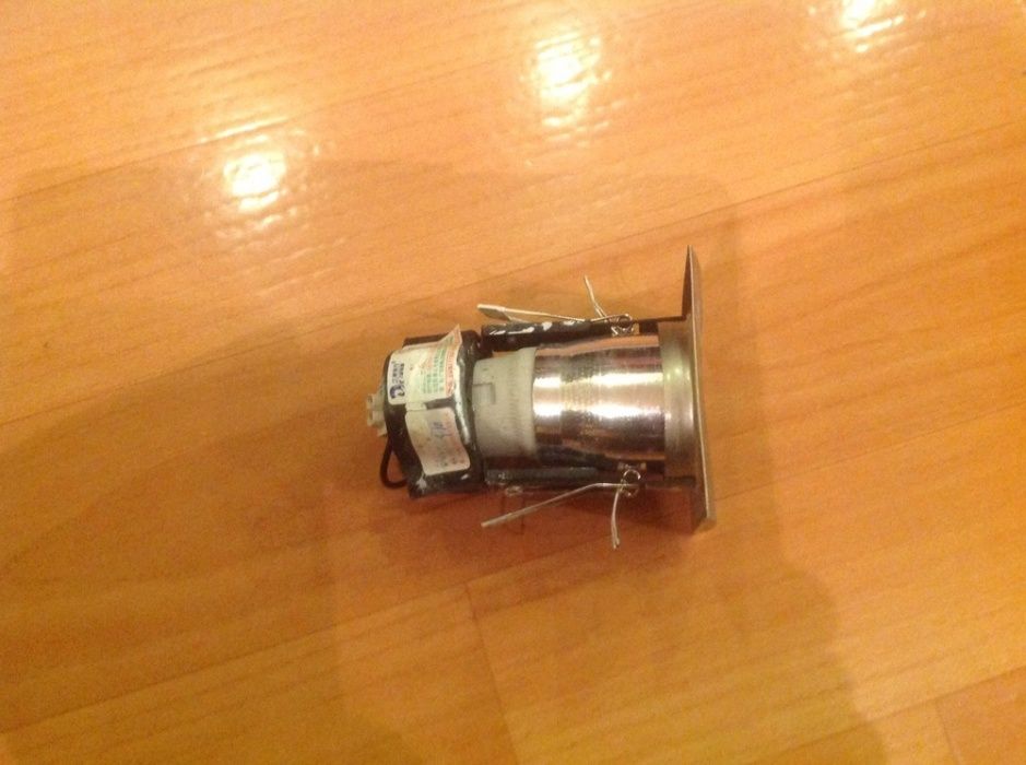 Сафиты-споты потолочные