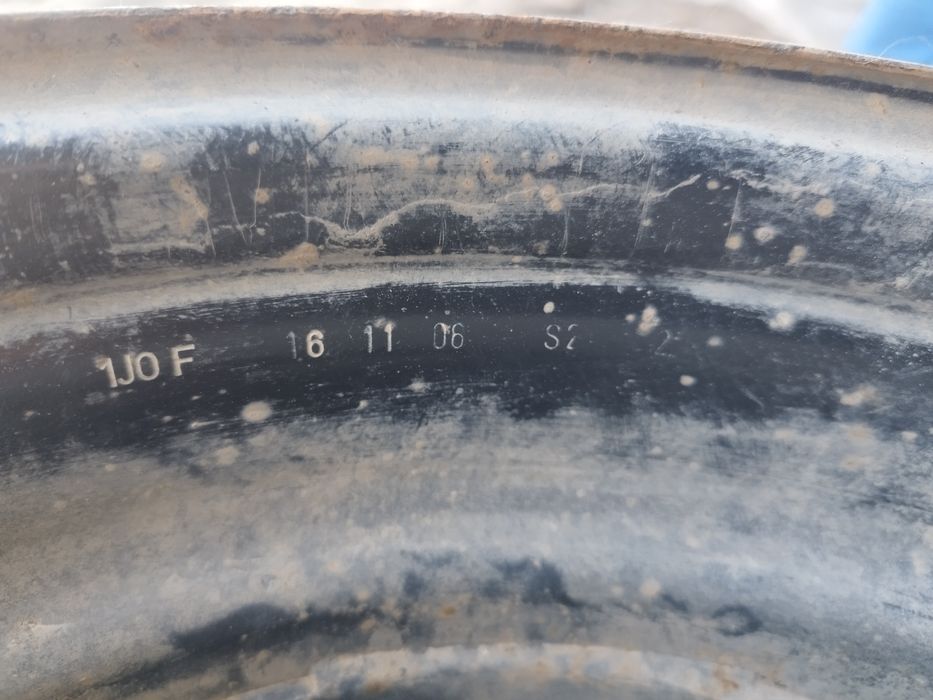 Диски стальные штампованные R15