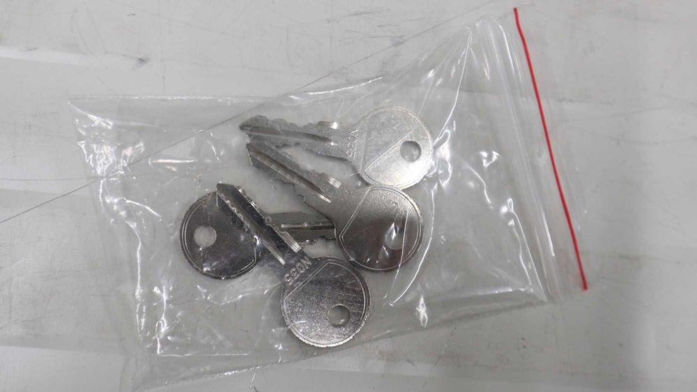 Напречни греди / релси за таван багажник БМВ Г21 BMW G21