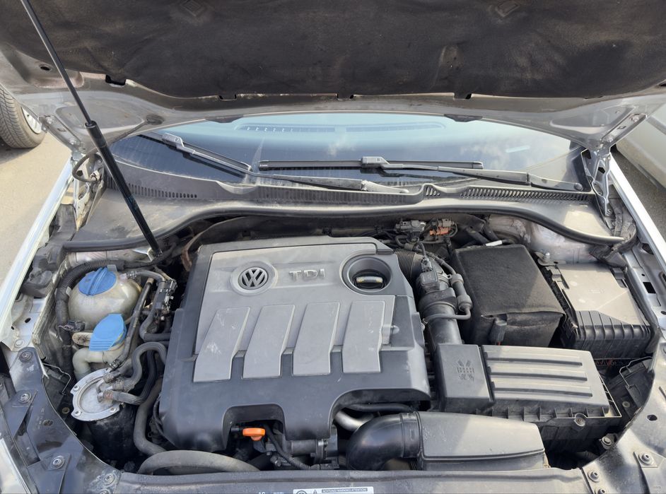 Volkswagen Golf VI 1.6TDI DPF