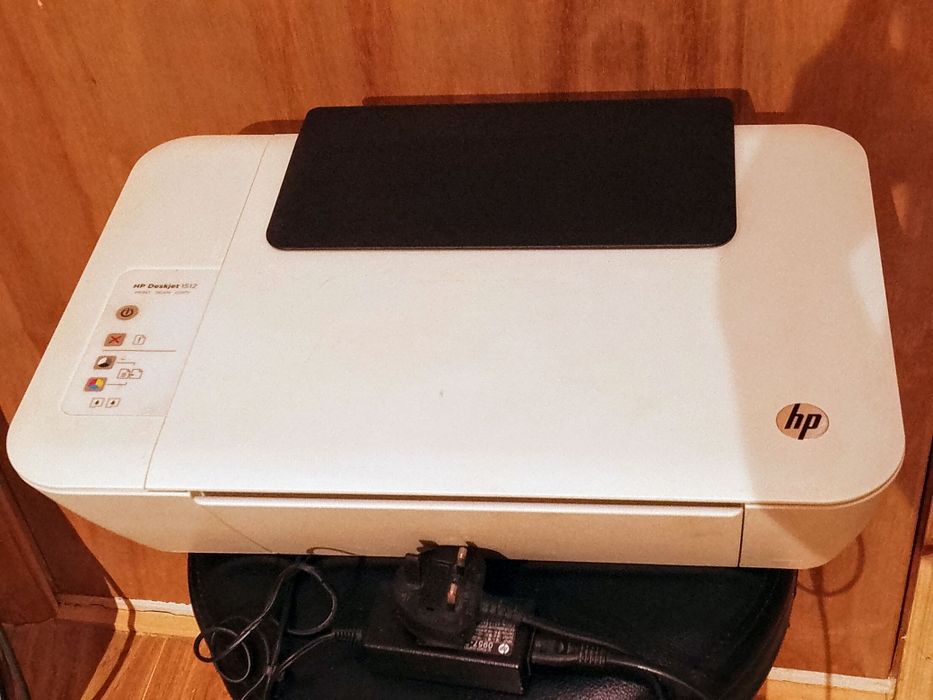 Принтер Hp Deskjet 1512