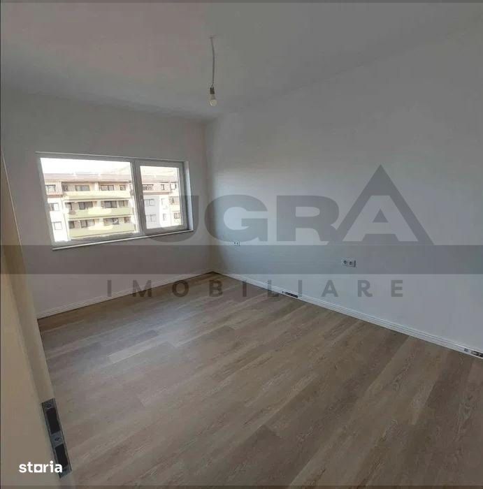 Apartament finisat cu 3 camere, 75 mp,  parare, zona Baciu Regal