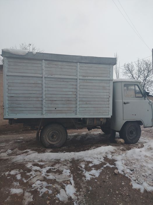 УАЗ бортовой 452