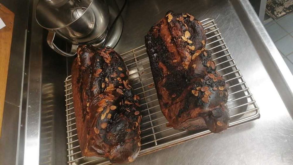 Cozonaci ca-n povești, direct din cuptor!