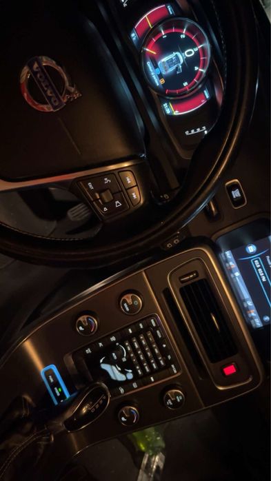 VOLVO V60 2014 — imagine 3