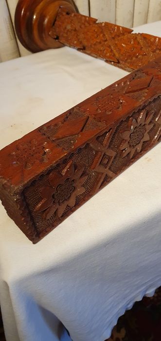 Vând candelabru rustic