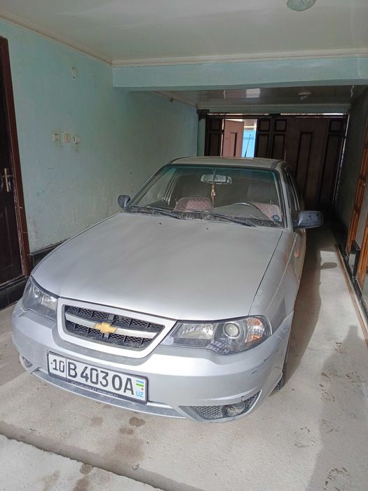 Некся 2 1.6  донс Сотилади 2010 йил