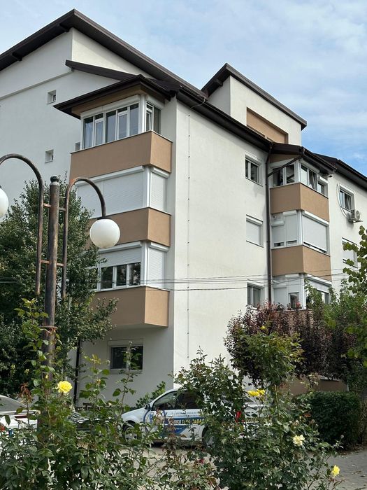 Vând apartament 3 camere, 2 balcoane – Tomești, Iași, etaj 3