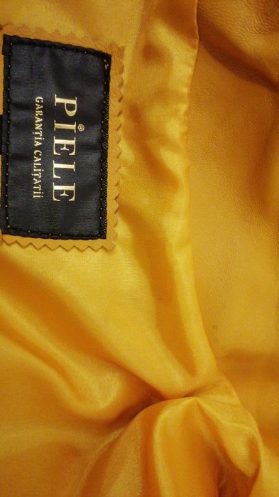 Geaca piele deosebita