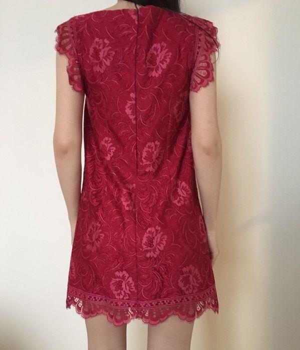 Rochie scurta din dantela