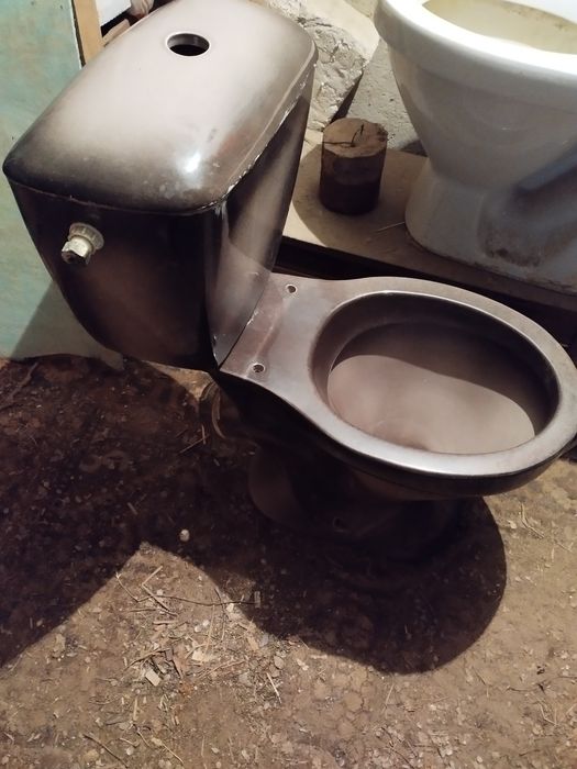 Продам унитаз б/у