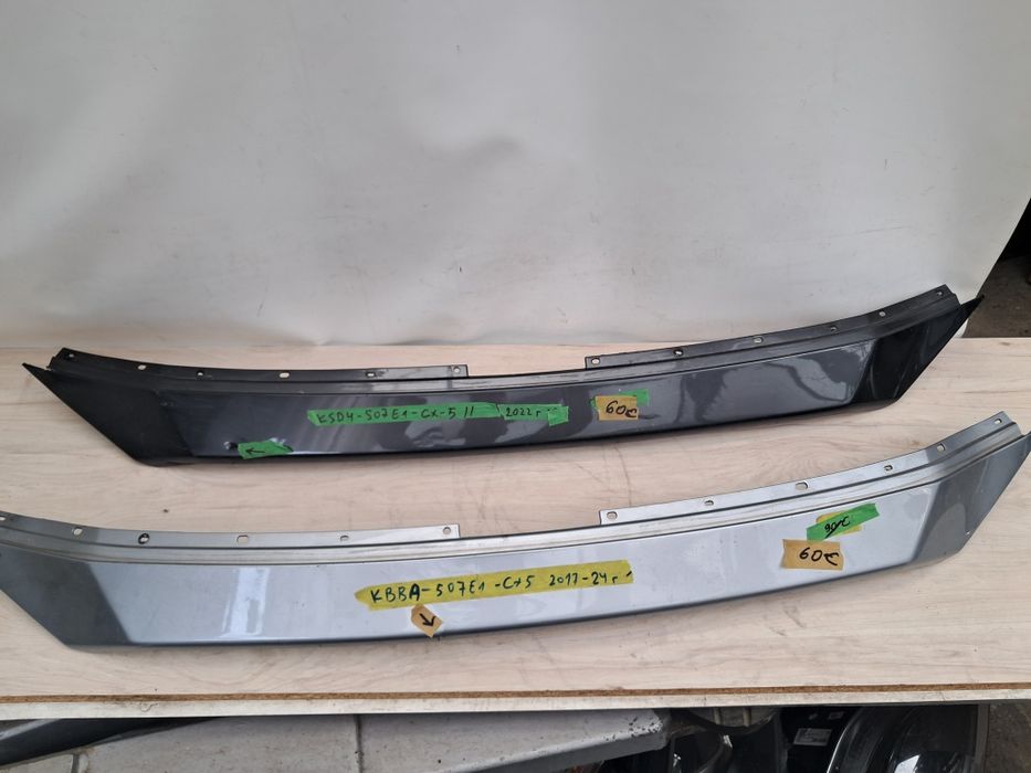 Лайсна преден капак Mazda CX5/3/Cx3 2017/24г
