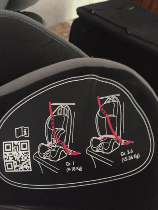 Детско столче за автомобил Chicco 9-36 kg.