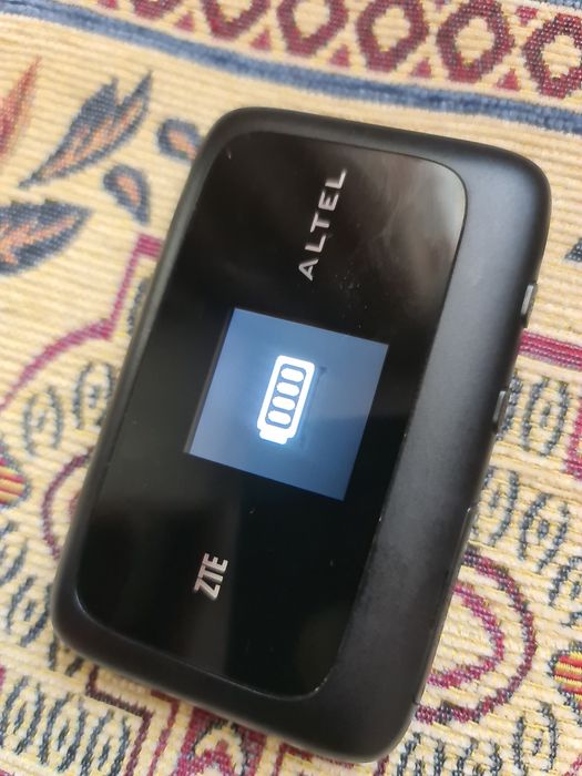 Модем 4G, под любого сотового оператора  в отличном состоянии.