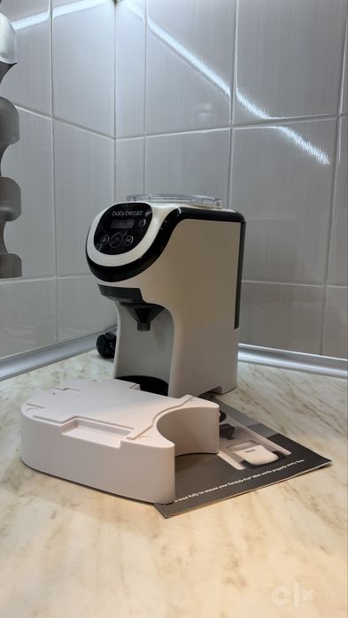 Машинка для приготовления смеси Baby Brezza Formula Pro Mini