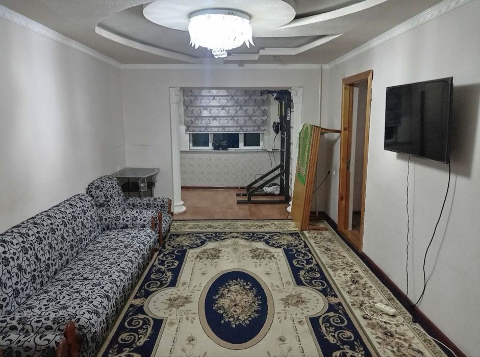 Сдается 2 комнатная квартира 300$