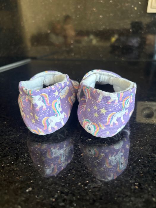 Боси пантофи Snugi barefoot с еднорози 22 номер