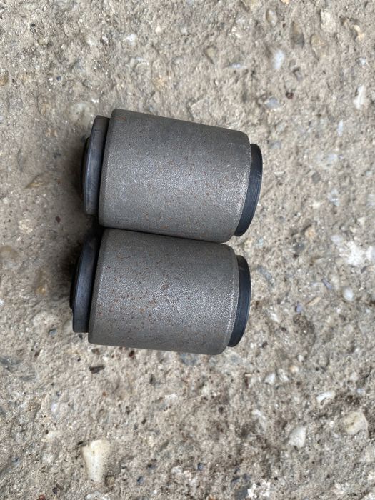 Bucsa bucse bucsi punte spate Dacia Solenza Nova Supernova noi origine