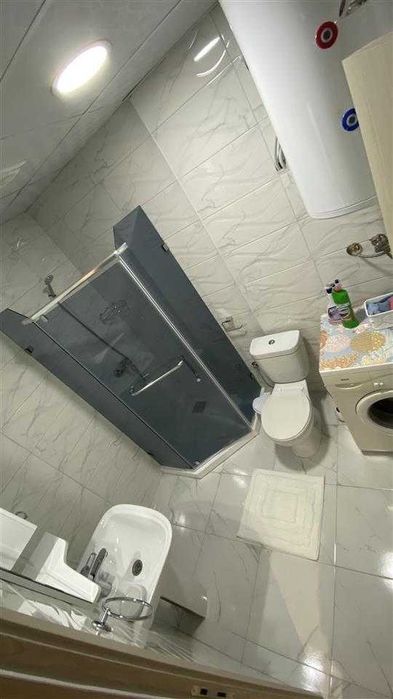 Дава се под наем Двустаен апартамент в Бургас, Братя Миладинови - 58 кв.м за 244.8 € - Снимка #2