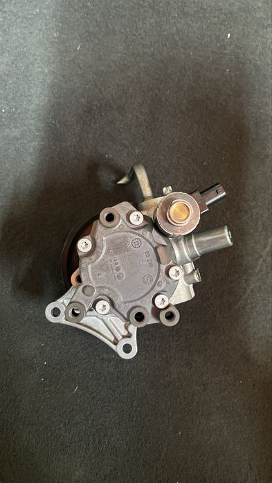 ГУР Мерседес W204 1.8 турбо