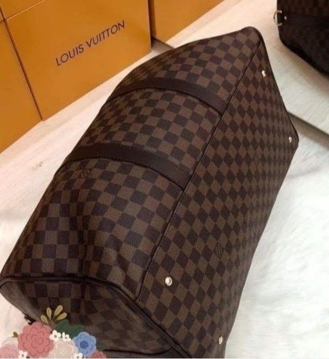 Geanta voiaj unisex,curea,detasabila,saculet, etichetă