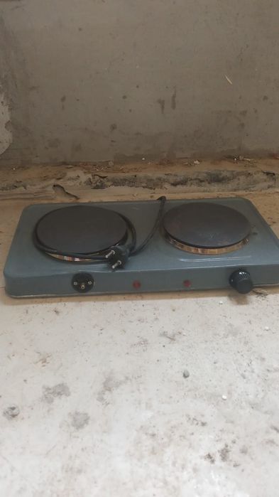 холодильник, плитка,