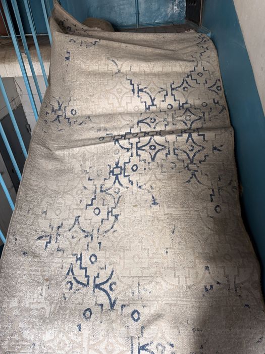 Продам ковер и 3 дорожку