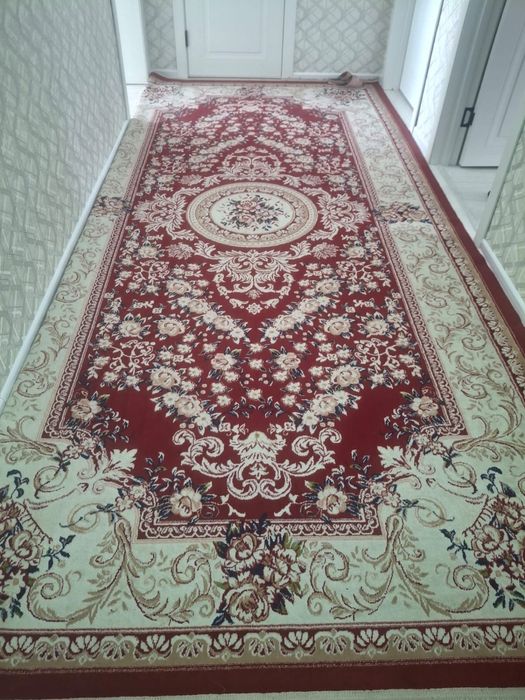 Кілем сатылады саудасы бар Ковер