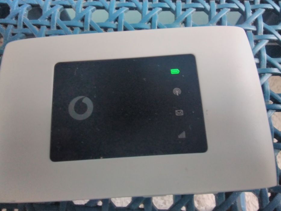 некодиран 4G LTE високоскоростен джобен рутер HUAWEI CAT 4