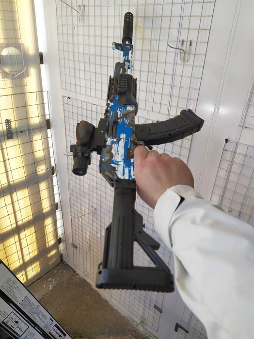 **"Маленькие Герои: Захватывающие Приключения с Arbizz M416!"**