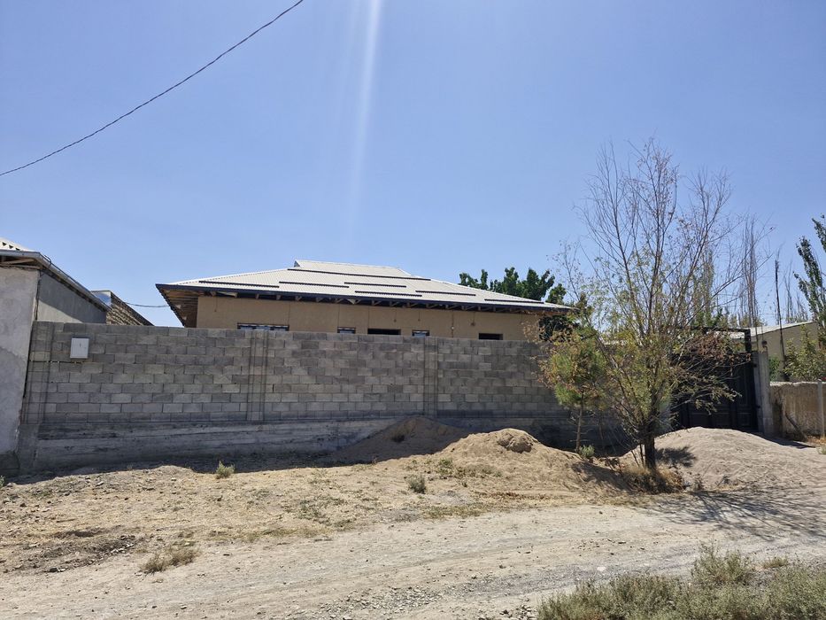 Зомин тумани, Навбахор мфй, 12-уй сотилади