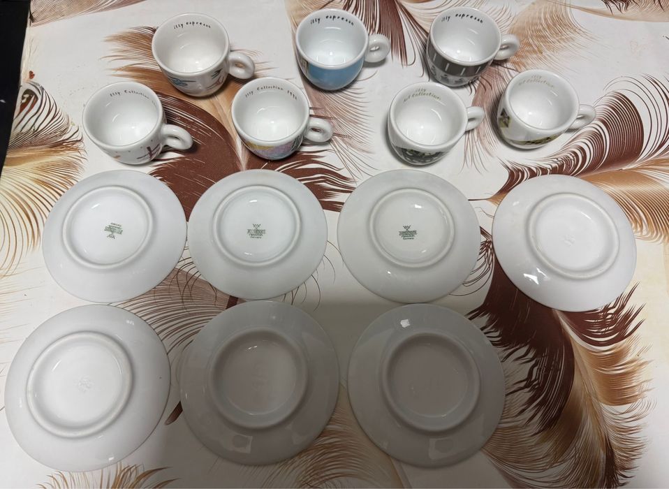 Set complet 7 cesti + 7 farfurioare iIIY + farfurioare bavaria !