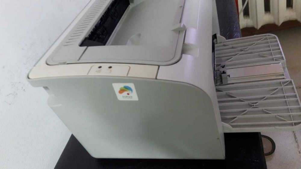 HP P1005 принтер