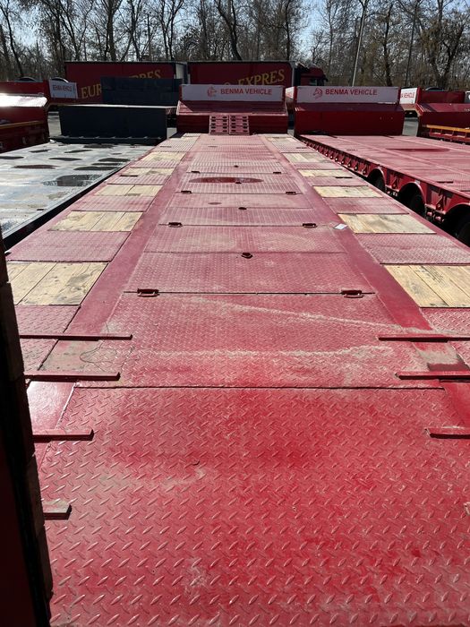 4 most trall  , traller , trailer, traller, trayler