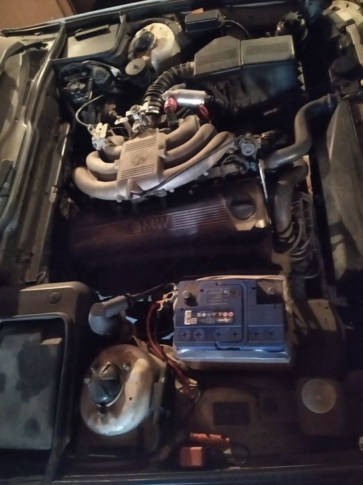 БМВ Е34, м20 дв,без дтп