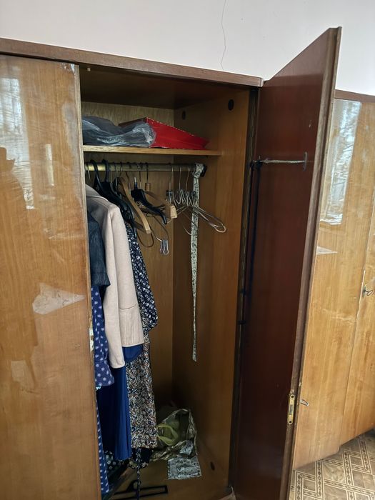 Шифоньер-шкаф трюмо ретро