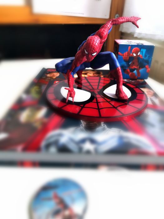 Set Spiderman + Marvel enciclopedia personajelor