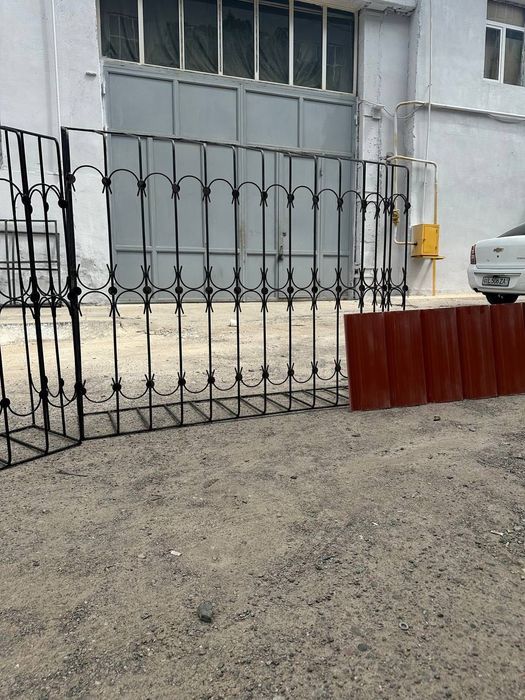 Решётки на окна и козырьки / derazaga panjara va koziroklar