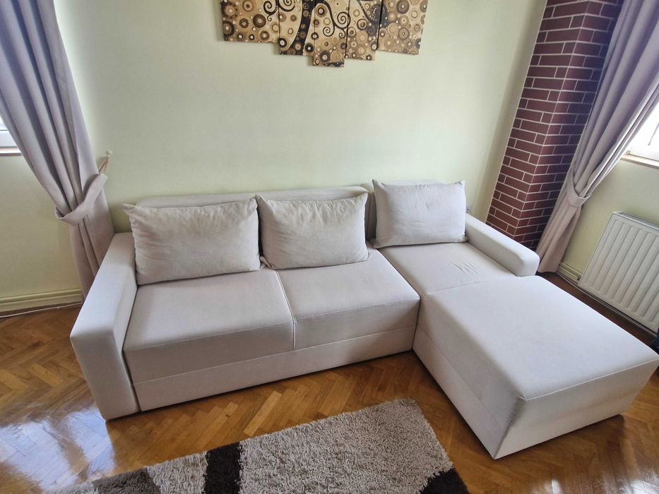 Colțar extensibil din stofa, stare buna