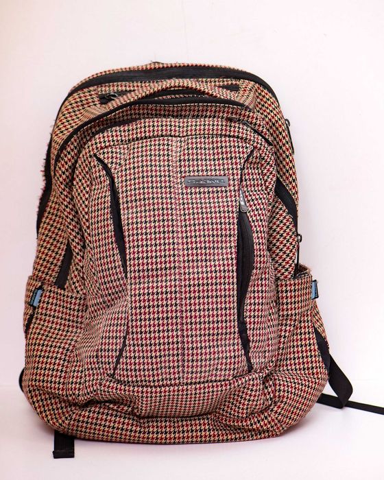 Dakine. Раница Dakine. Туристическа спортна раница Дакайн. - 30 евро.