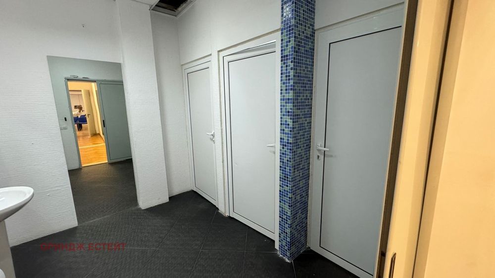 Дава се под наем Офис в София, Студентски град - 30 кв.м за 250 € - Снимка #11