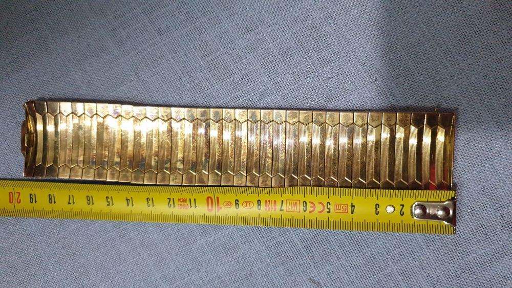 Изящна позлатена винтидж гривна