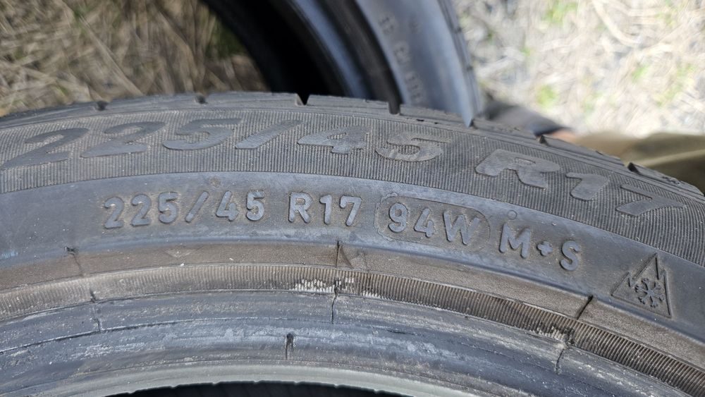 2бр гуми 225 45 17 дот 20 пирели pirelli