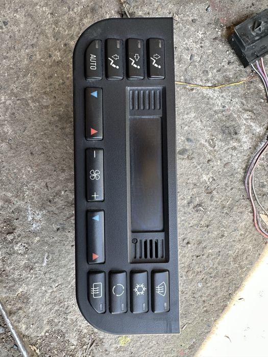 Бардачок на БМВ Е36 BMW E36