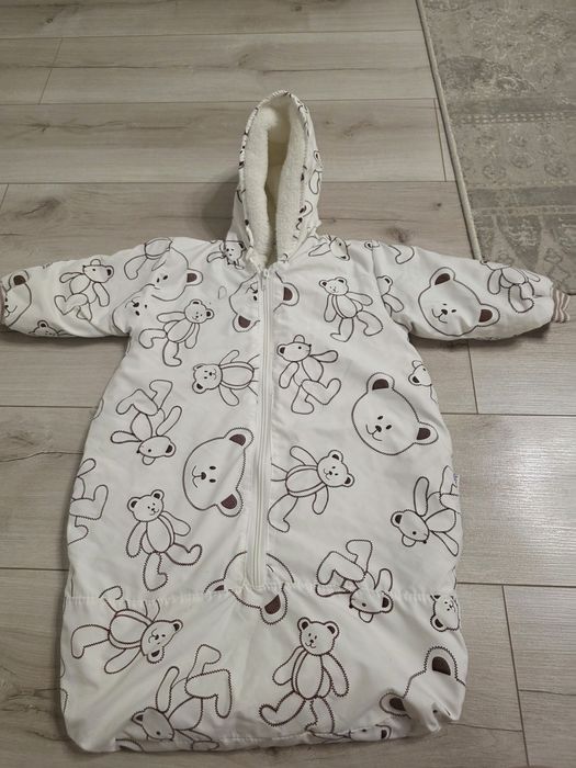 Продам комбинезон-конверт.