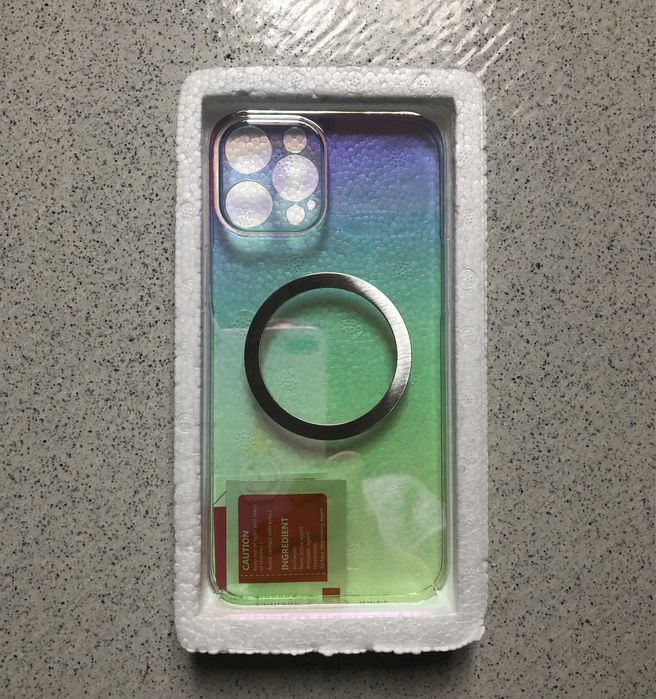 Попит кейс за iPhone