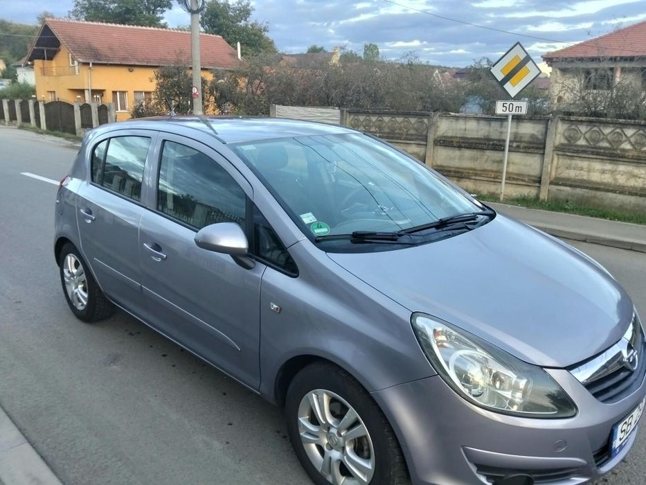Opel CORSA 1.2 benzina